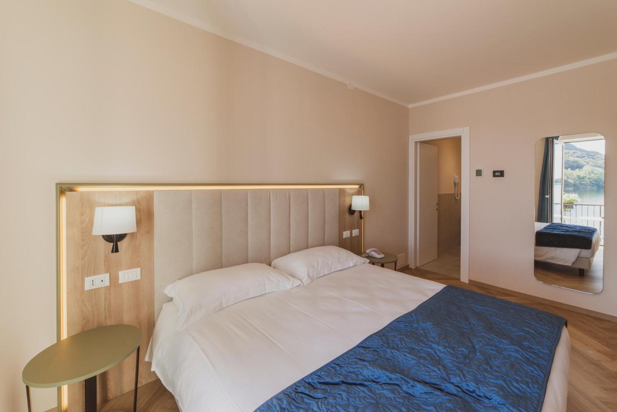 Hotel Due Palme Mergozzo Exterior photo